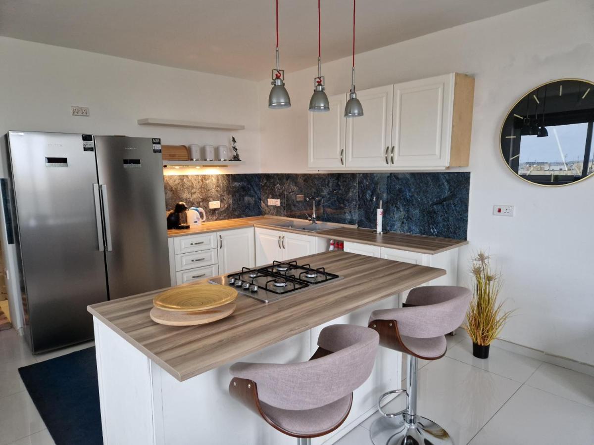 Town Pent House Apartment Luqa Exterior foto